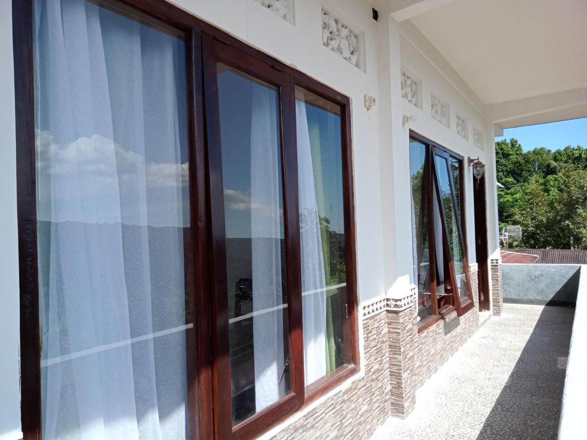 Aris Homestay And Warung Made Мундук Экстерьер фото