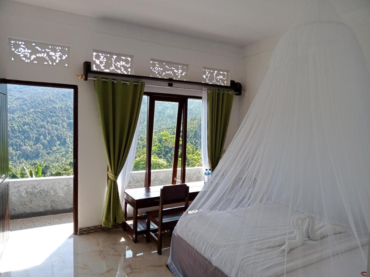 Aris Homestay And Warung Made Мундук Экстерьер фото