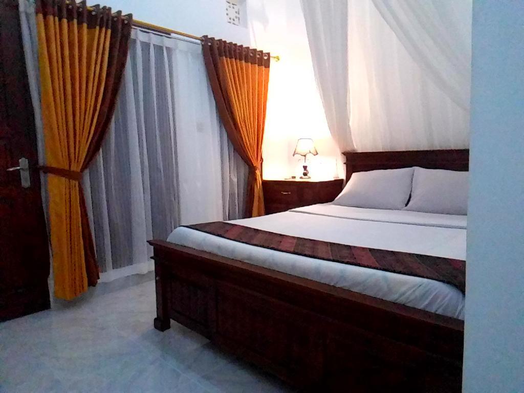 Aris Homestay And Warung Made Мундук Экстерьер фото