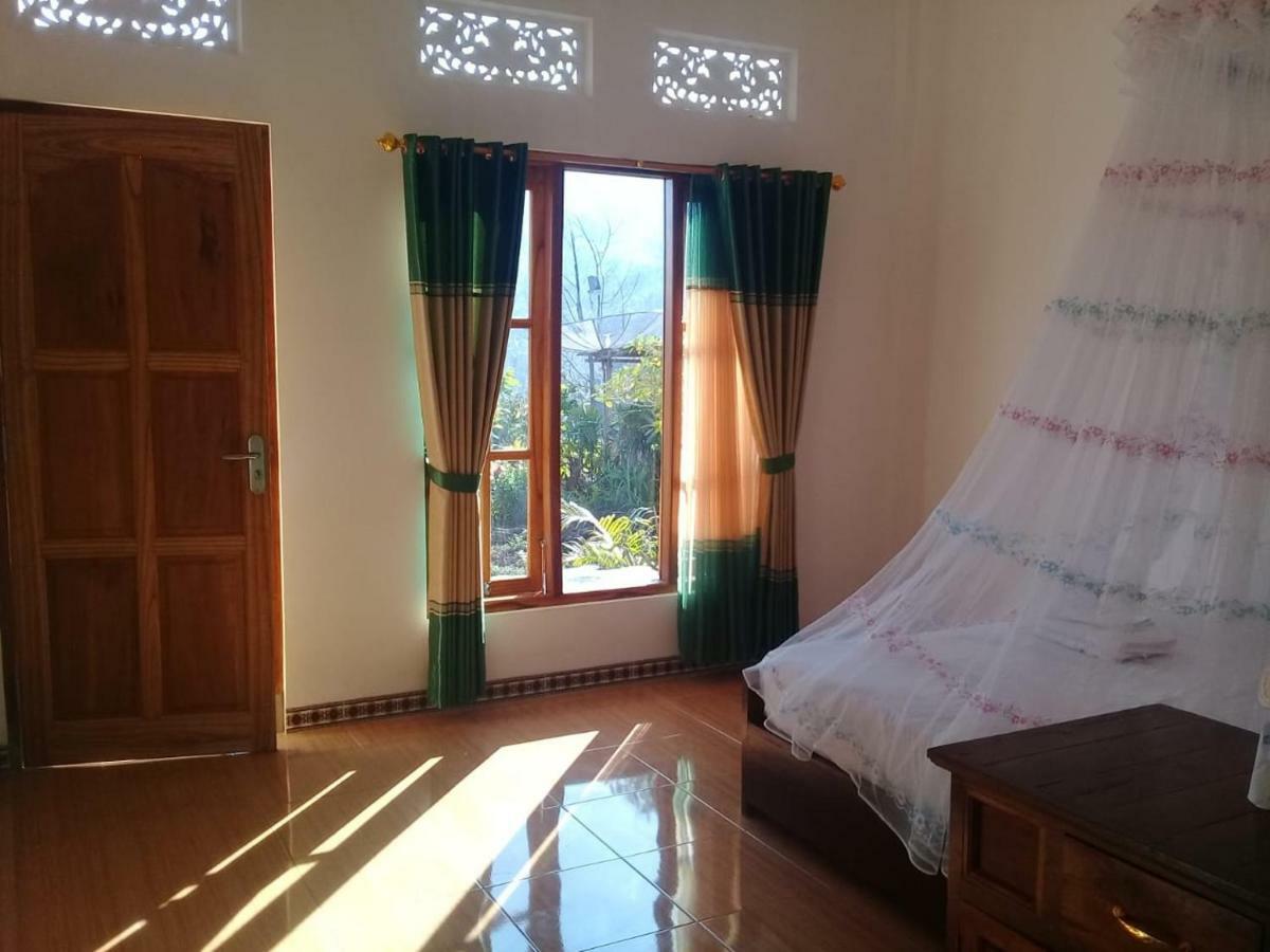 Aris Homestay And Warung Made Мундук Экстерьер фото