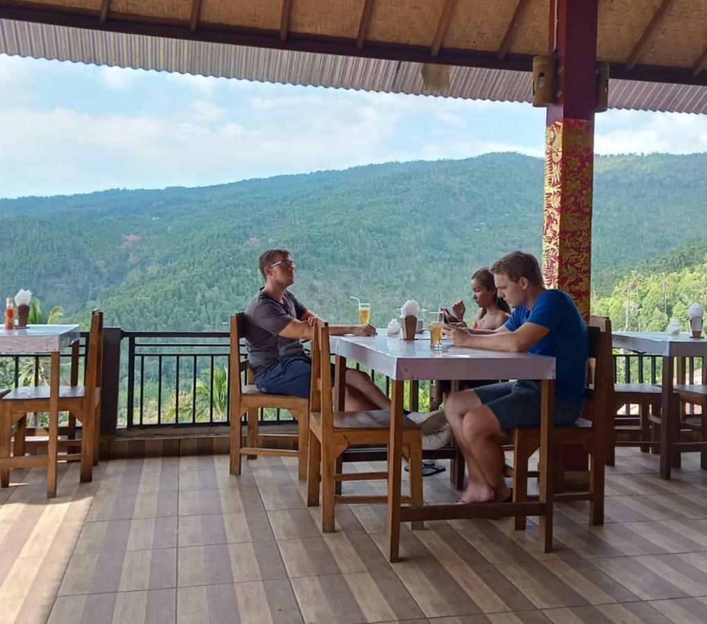 Aris Homestay And Warung Made Мундук Экстерьер фото