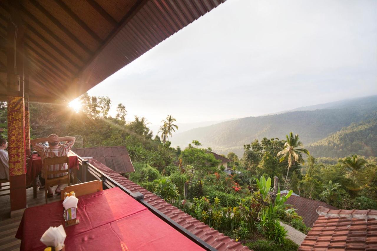 Aris Homestay And Warung Made Мундук Экстерьер фото