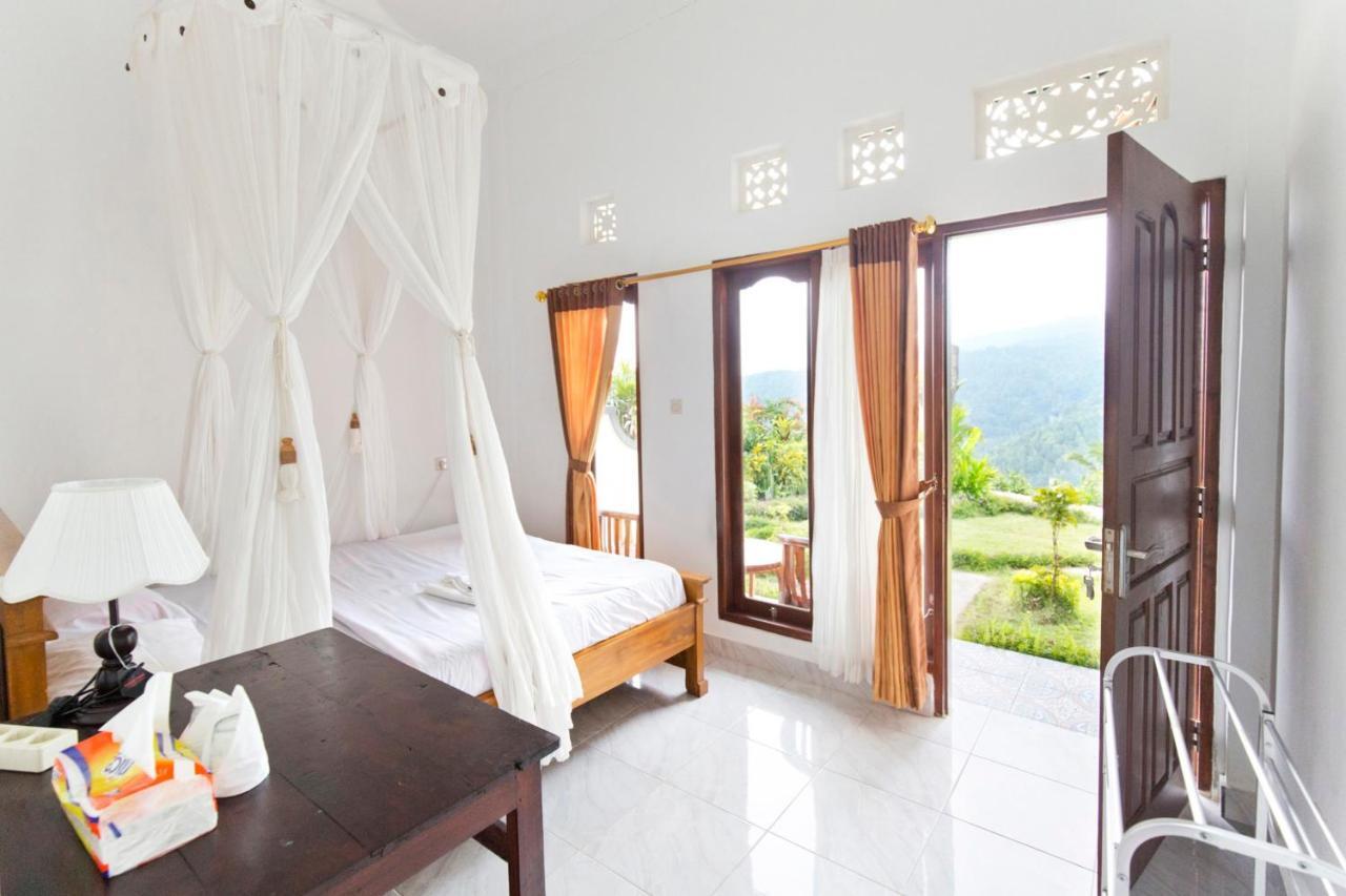 Aris Homestay And Warung Made Мундук Экстерьер фото